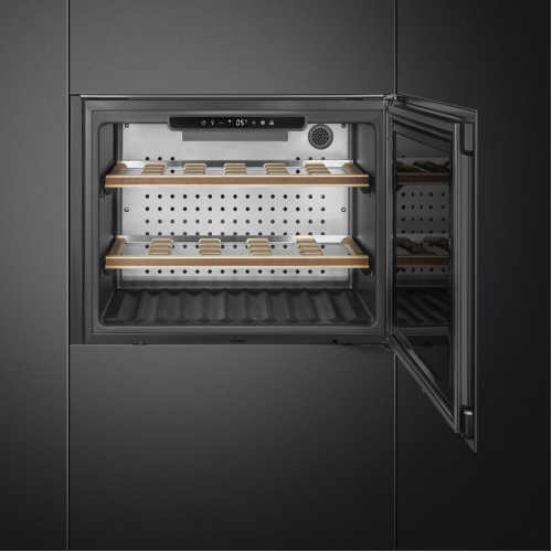 Винный шкаф SMEG CVI121B3