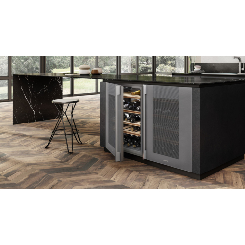 Винный шкаф SMEG CVI138LS3