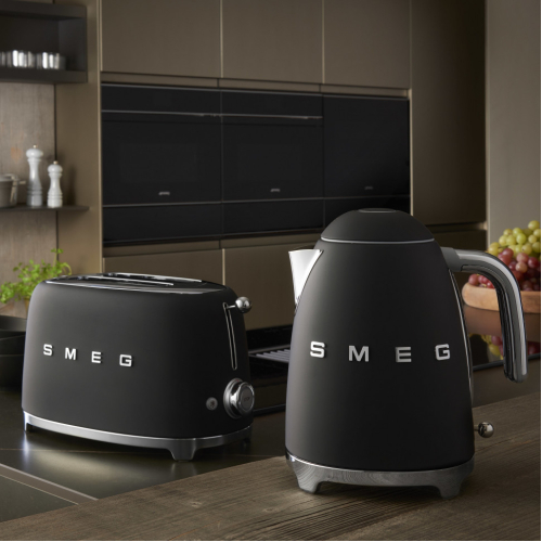 Чайник SMEG KLF03BLMEU