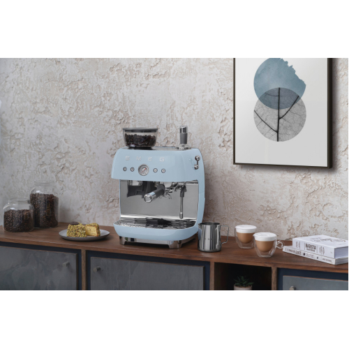 Кофемашина эспрессо SMEG EGF03PBEU