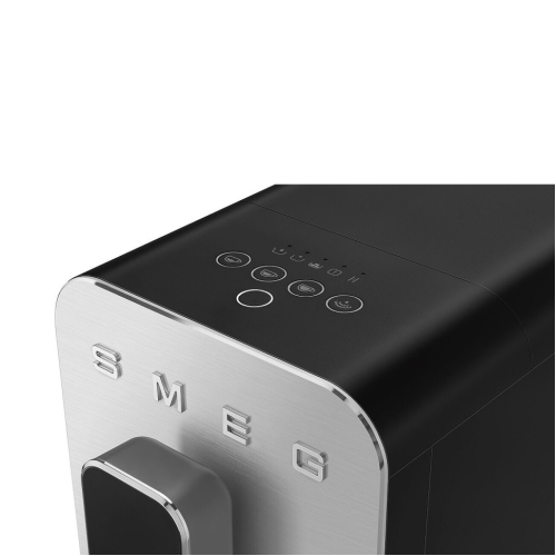 Кофемашина SMEG BCC12BLMEU