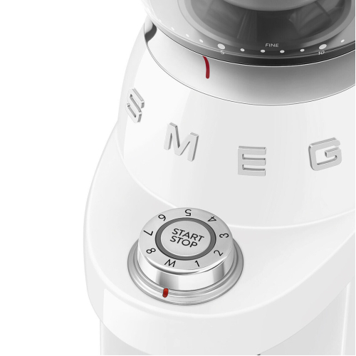 Кавомолка SMEG CGF03WHEU