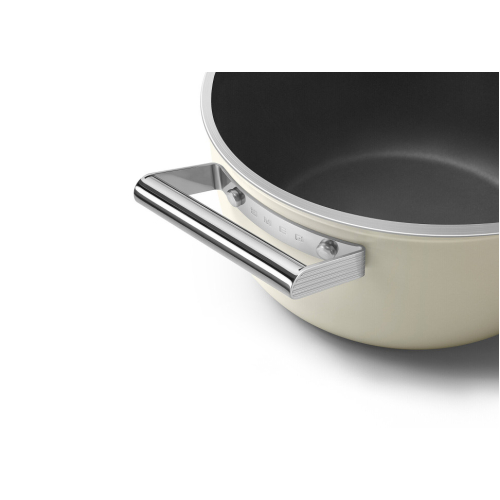 Кастрюля Smeg CSF2412CRM