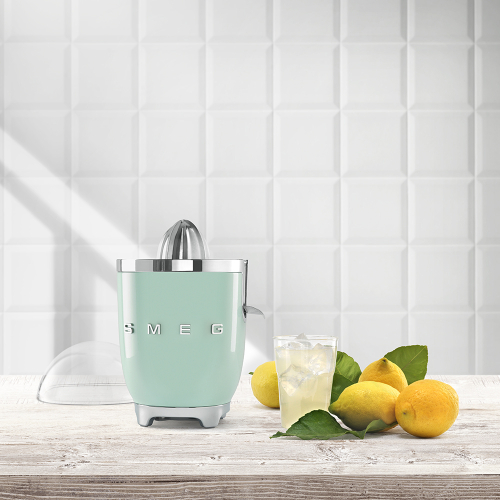 Соковижималка Smeg CJF01PGEU
